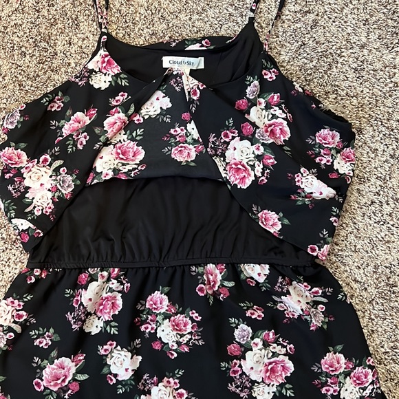 Cloud Sky Spaghetti Strap Floral Print Dress - Picture 5 of 8